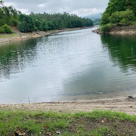 別荘 Quinta Paraiso Do Ermal