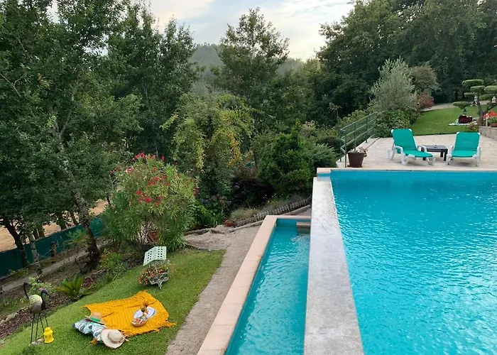 בית נופש Quinta Paraiso Do Ermal